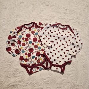 Chick Pea 6-9 months apple bodysuit x 2,  1 vguc 1 nwot